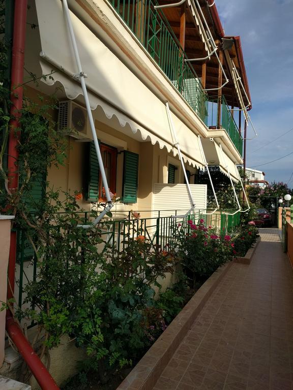 Aparthotel Panorama Lixouri Exterior foto